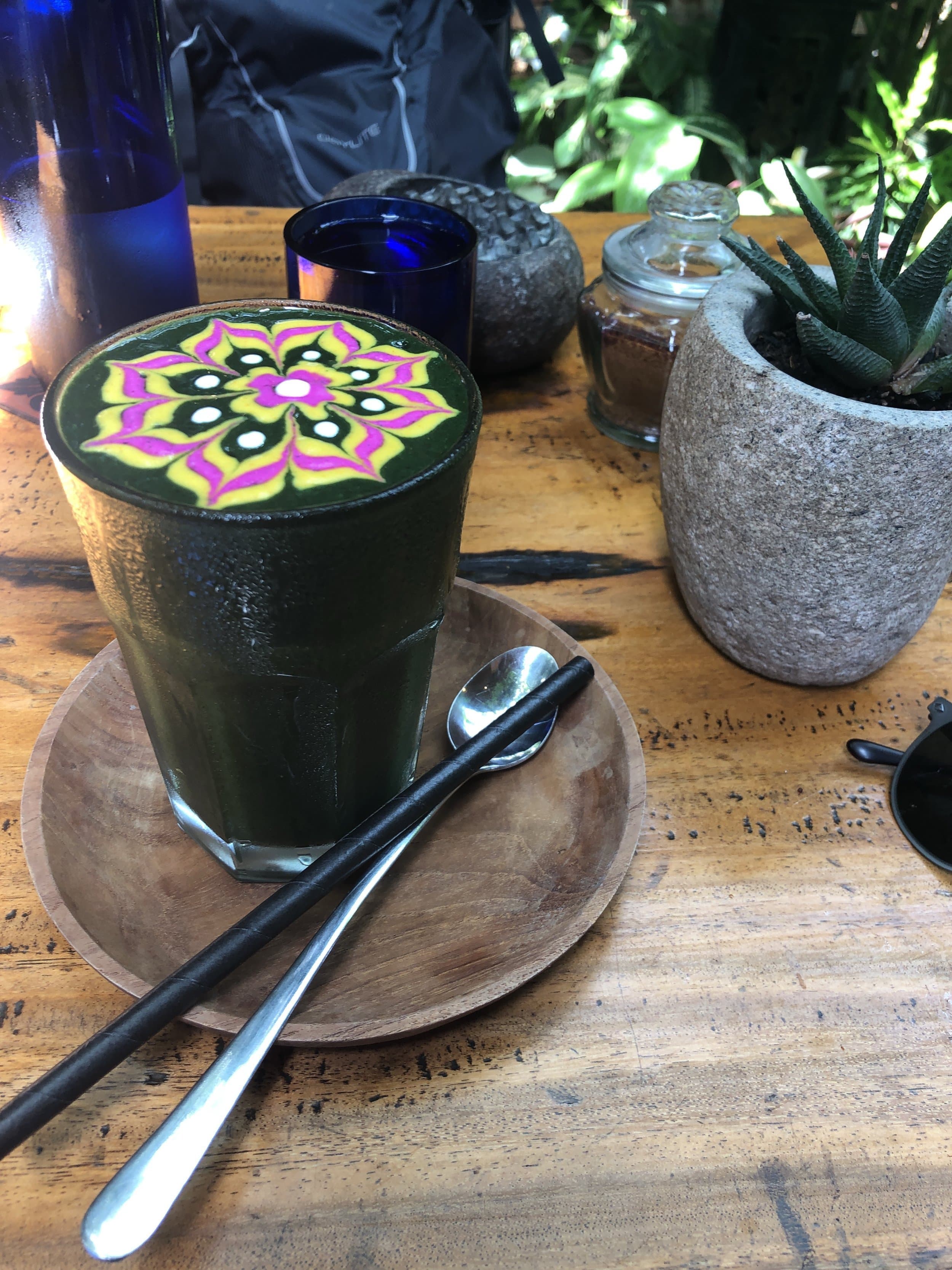 drinkware tableware serveware