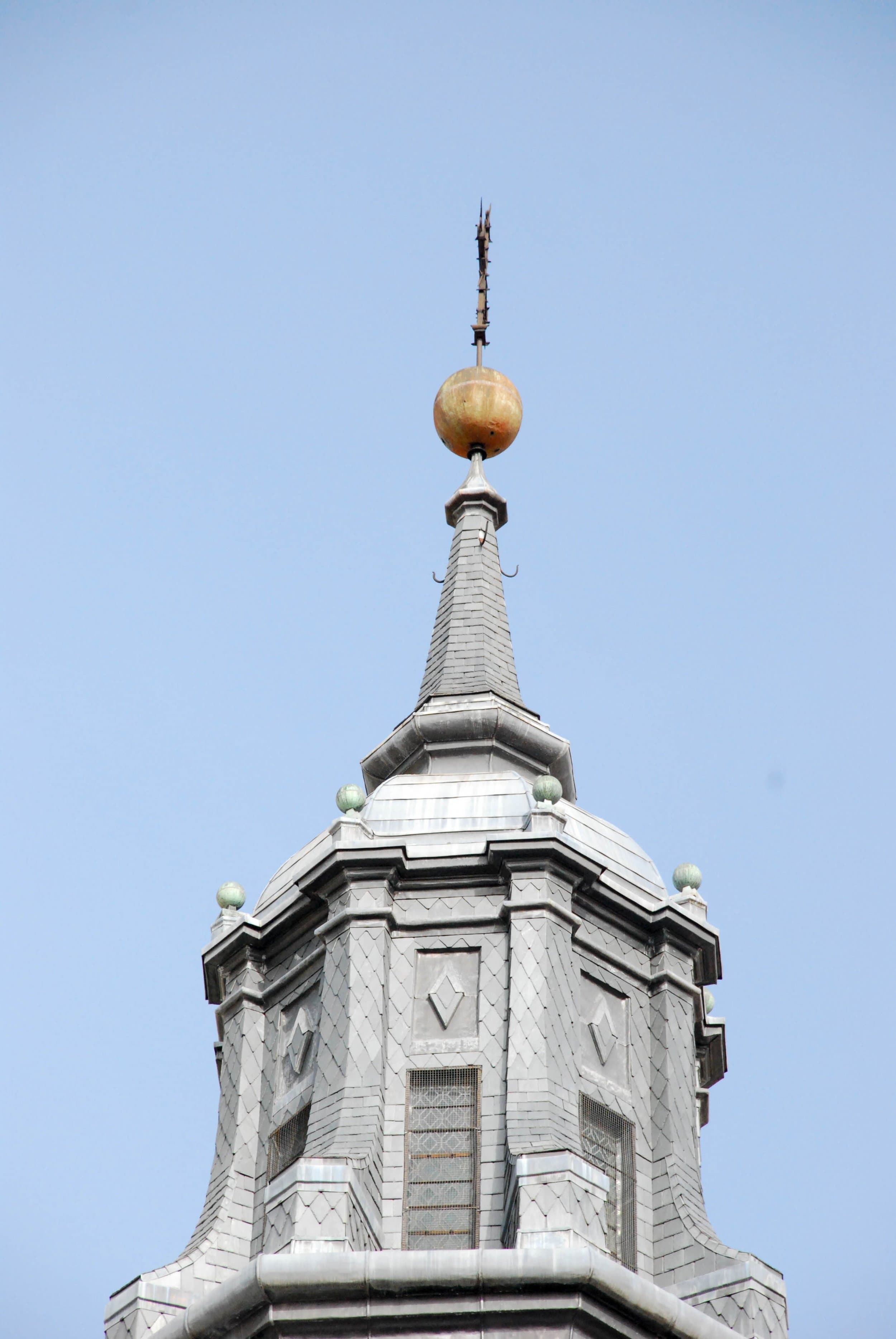 daytime landmark finial