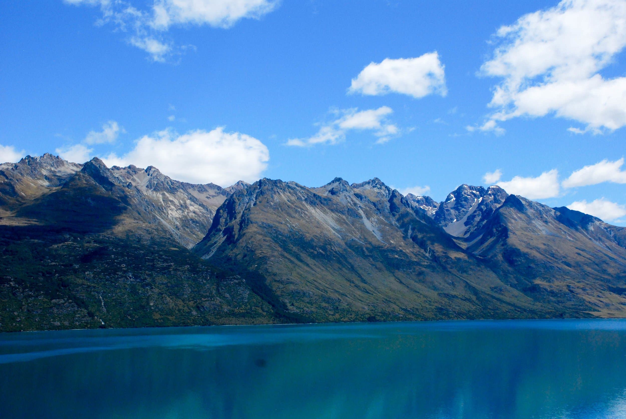 new zealand blue sky mountain